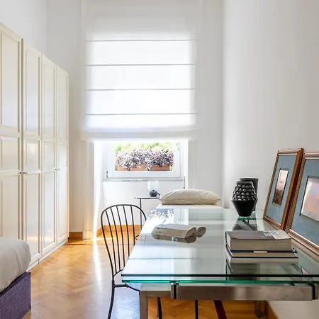 Adriana Star Luxury Large And Appartement Rome